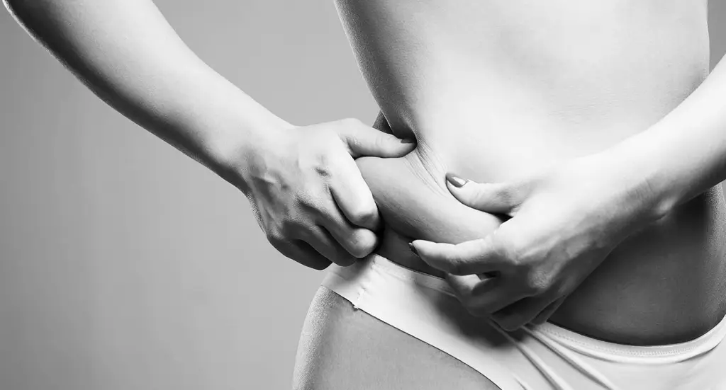 FÜR FIGURPROBLEME LIPOSUKTION / FETTABSAUGUNG / BODYCONTOURING